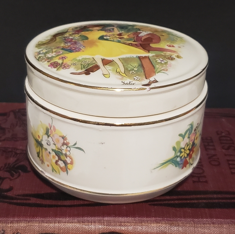 Vintage Sadler Trinket Box Lidded